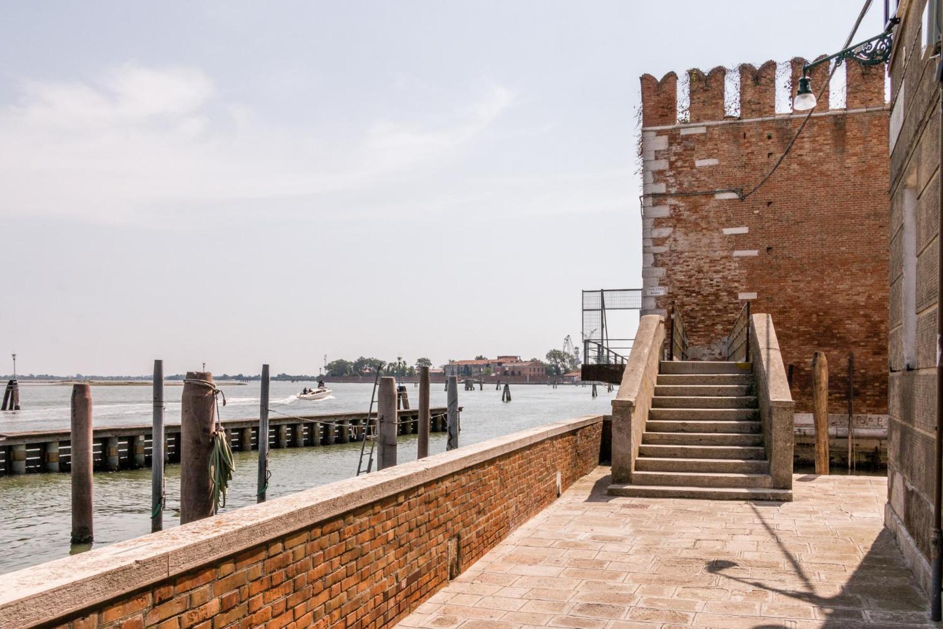 Celestia Castello By Waterbus * Veneza